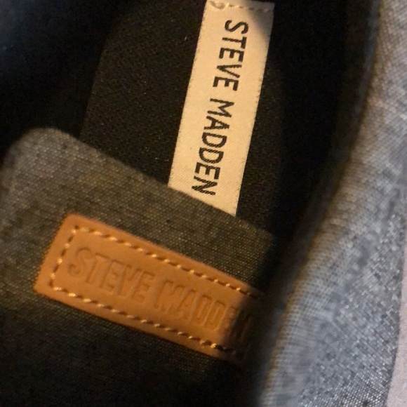 Steven Madden Grey Canvas Sneakers Size 9 - Picture 6 of 6